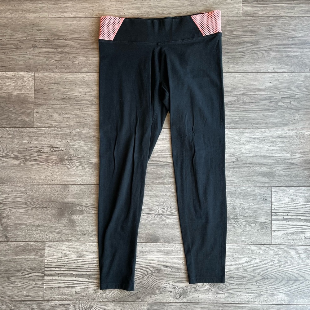 PINK Victoria’s Secret Women’s Straight Legging Yoga Pant Black Pink Large